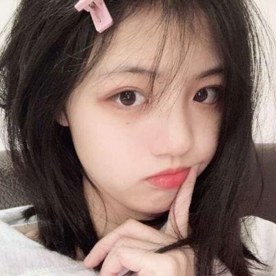 笼中女